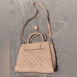 Guess medium tote bag, light salmon color